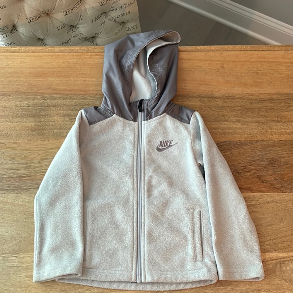Nike zip up fleece jacket